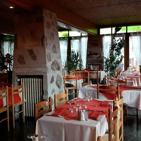 Le Chalet 호텔 Sembadel